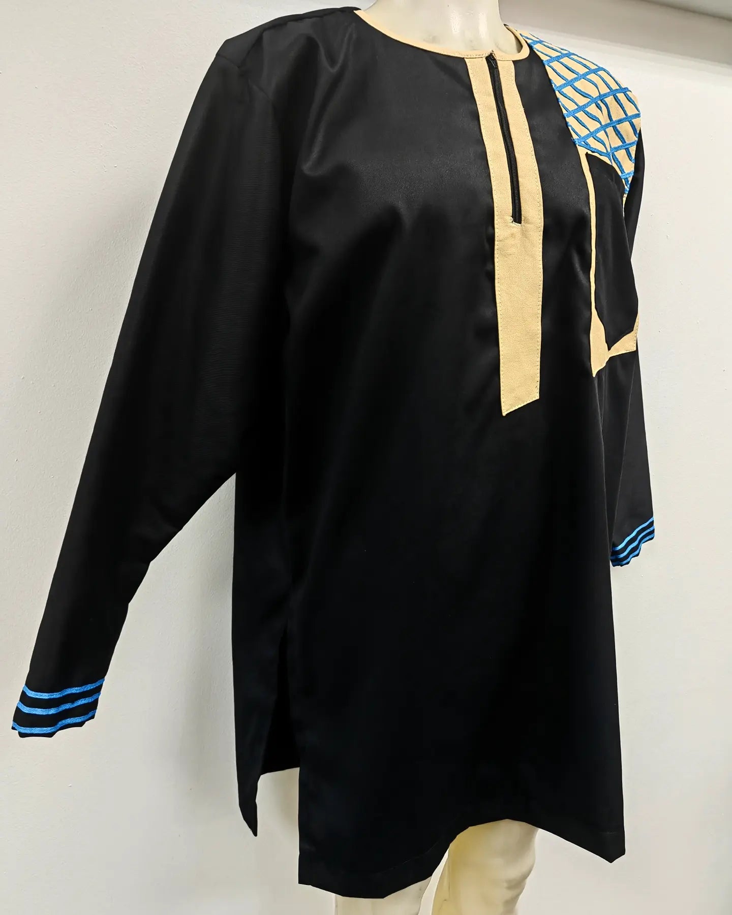Long Men's top