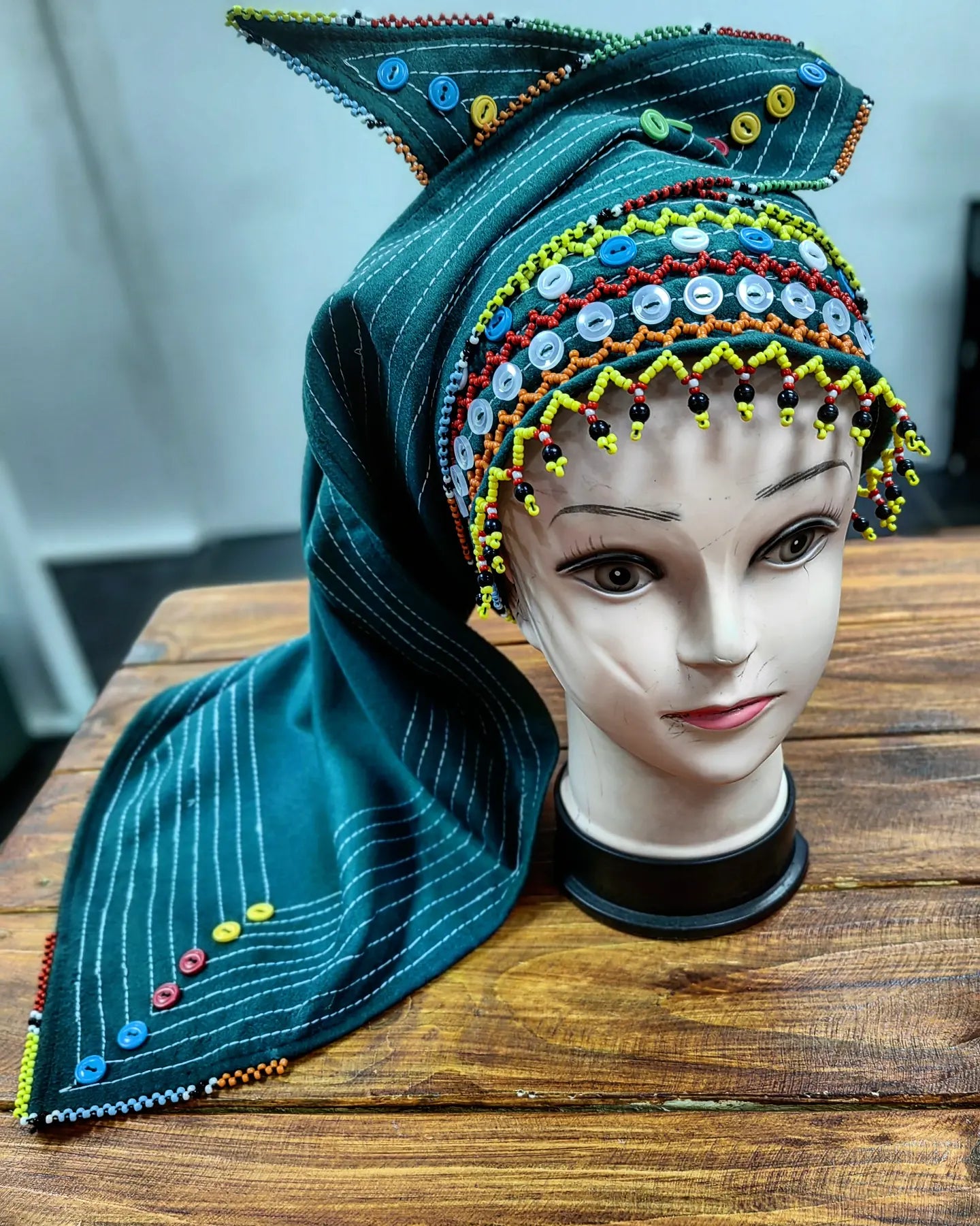 Amayakaza Triangle Beaded Doek