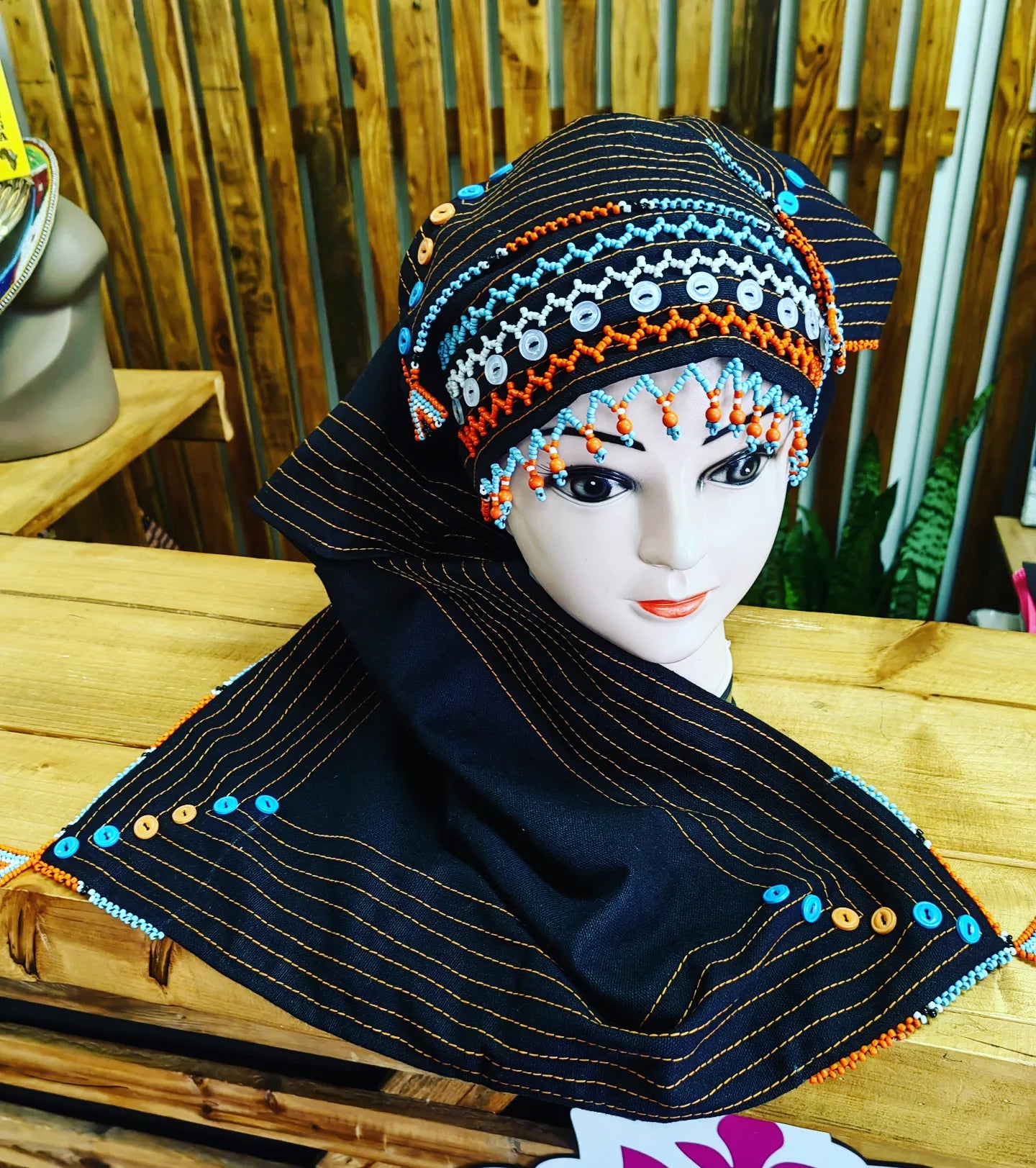Oversize Beaded Doek