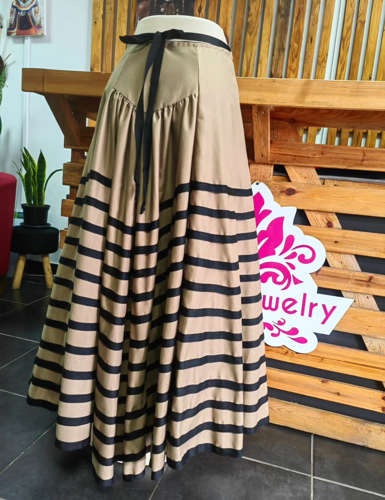 Skirt sodumo without pins