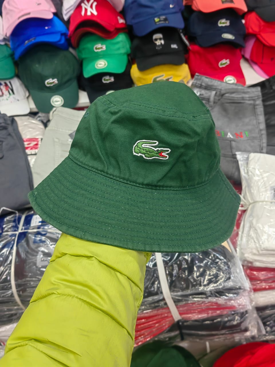 Bucket hat (Takes 2-3 days)