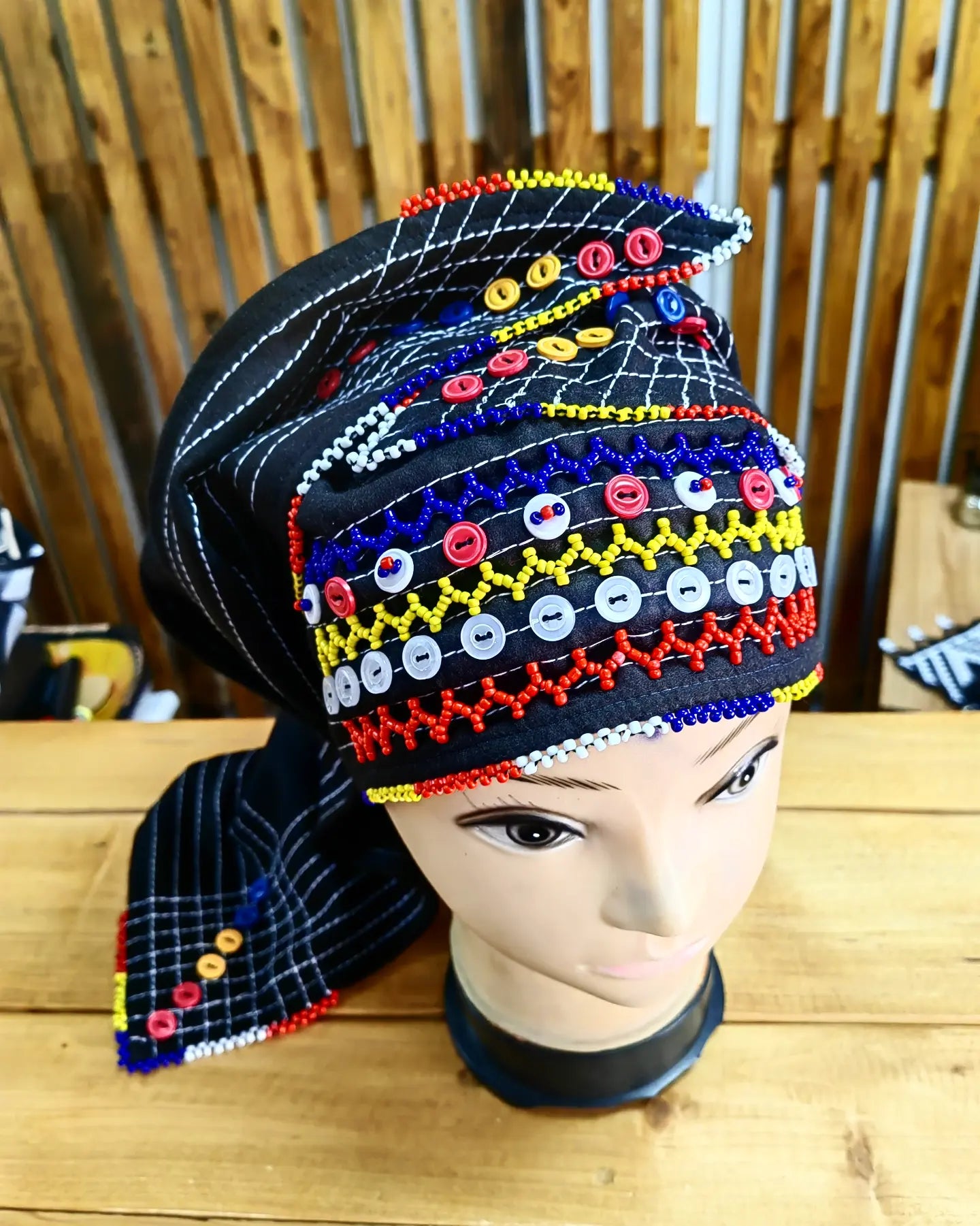 Triangle Beaded Doek