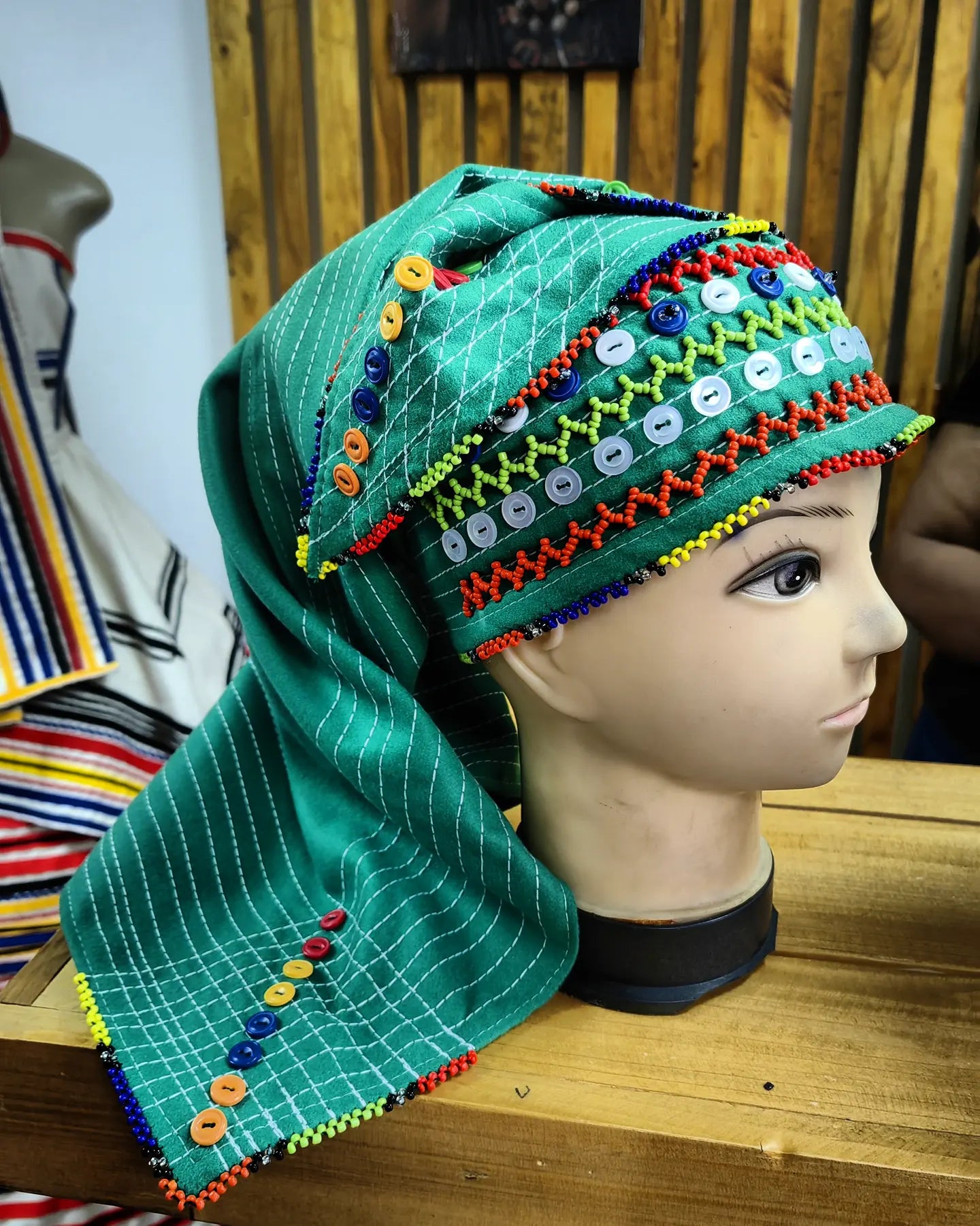 Triangle Beaded Doek