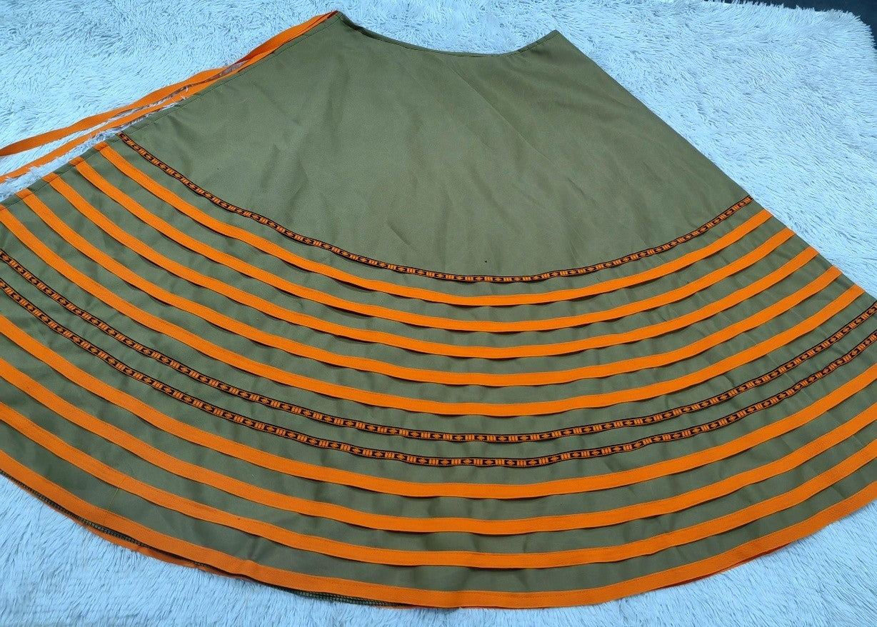 Wraparound skirt