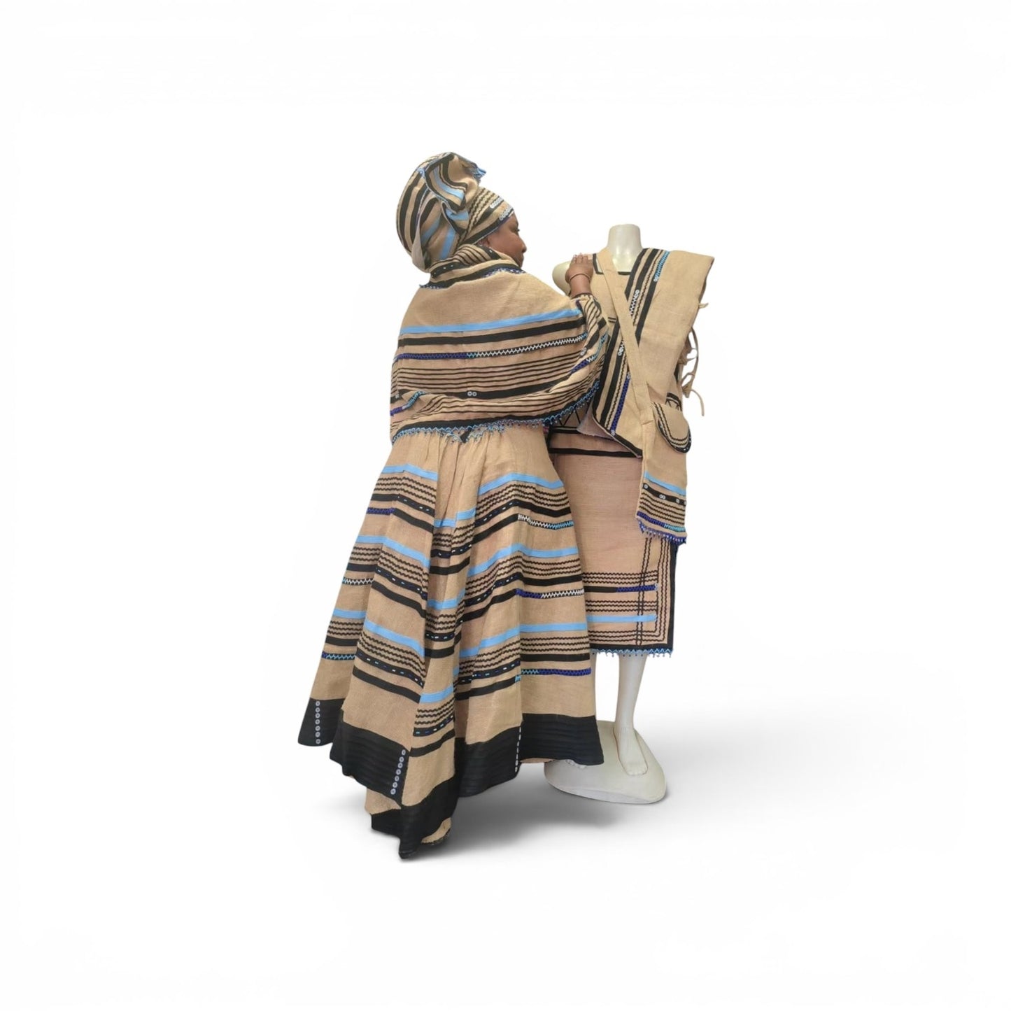 Ingxowa Beaded Set