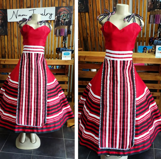 Flare dress with pockets